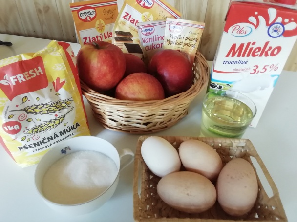 Jablkový zákusok s mascarpone (fotorecept) - obrázok 1