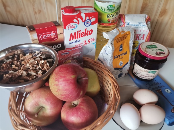 Jablkovo-orechový koláč (fotorecept) - obrázok 1