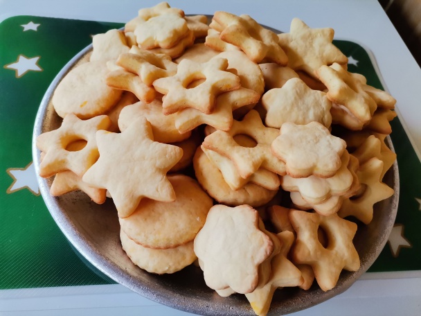 Krehké vianočné pečivo (fotorecept)  - obrázok 4