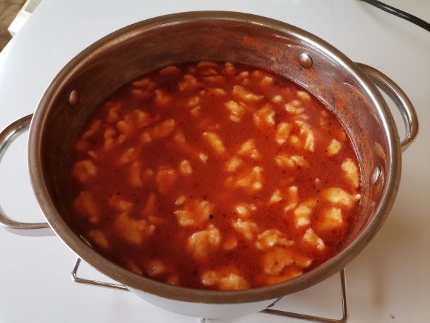 Paradajková polievka s haluškami a so syrom (fotorecept)  - obrázok 3