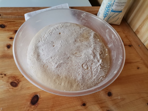 Moje fašiangové šišky z tvarohového cesta (fotorecept) - obrázok 4