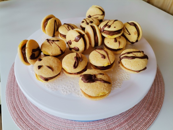 Jahodové makrónky (fotorecept) - obrázok 9