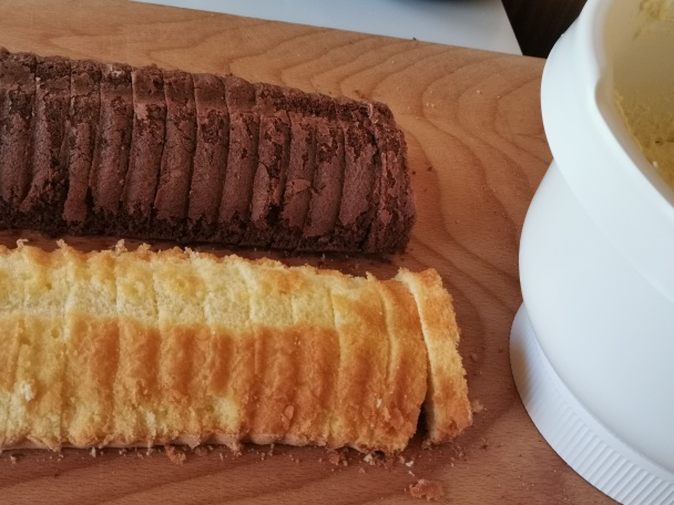 Metrový zákusok s citrónovou plnkou (fotorecept)  - obrázok 3