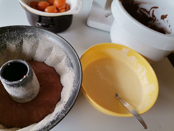 Bábovka s tvarohom a marhuľami (fotorecept) - obrázok 3