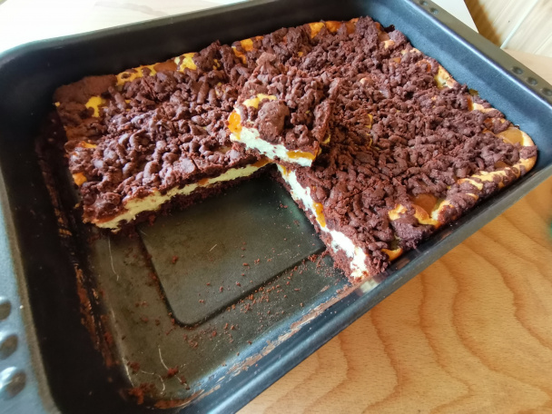 Hrnčekový tvarohovo-marhuľový strúhaný koláč (fotorecept) - obrázok 8