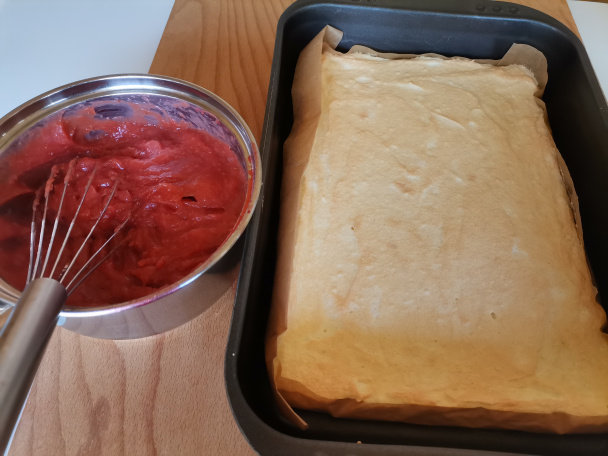 Jahodová kocka z bielkov (fotorecept) - obrázok 5