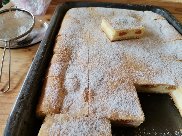 Krehký tvarohovo-marhuľový koláč (fotorecept)  - obrázok 10