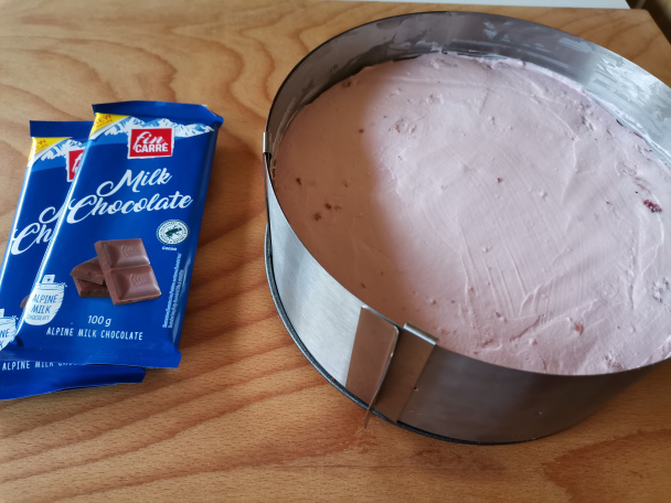 Ovocná torta s černicovým želé (fotorecept) - obrázok 10