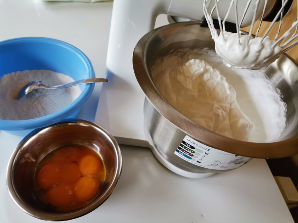 Kokosová roláda (fotorecept) - obrázok 3