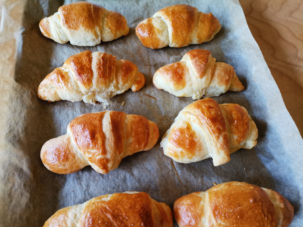 Maslové croissanty plnené Nutellou (fotorecept)  - obrázok 10