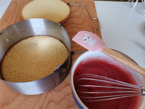 Vanilková torta s jahodovým želé (fotorecept) - obrázok 4