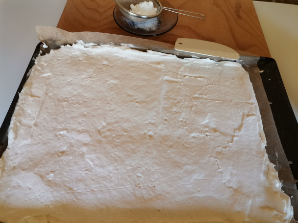 Roláda s mascarpone a jahodami (fotorecept) - obrázok 2