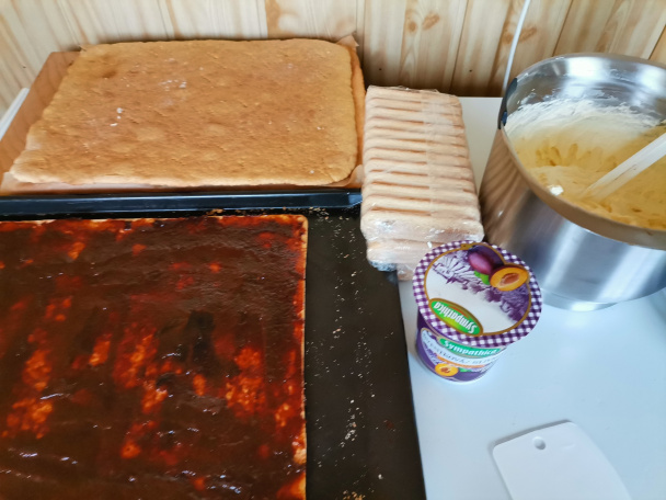 Medové rezy s piškótami (fotorecept) - obrázok 8