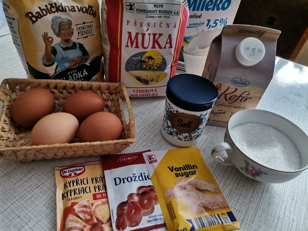 Kysnutý tvarohovo-jablkový koláč (fotorecept)  - obrázok 1