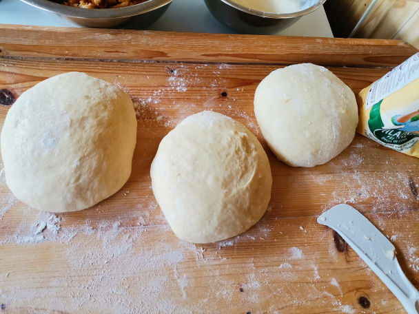 Kysnutý tvarohovo-jablkový koláč (fotorecept)  - obrázok 7