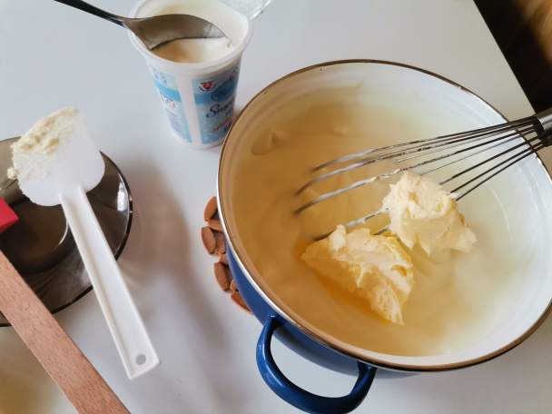 Dierkovaný kokosový zákusok (fotorecept) - obrázok 5