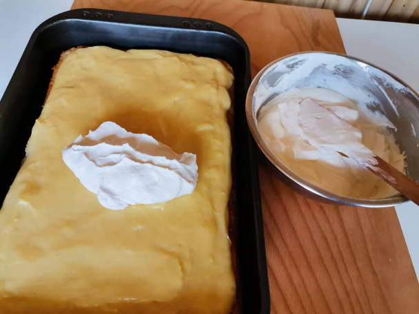 Škoricové rezy s kyslou smotanou (fotorecept) - obrázok 8