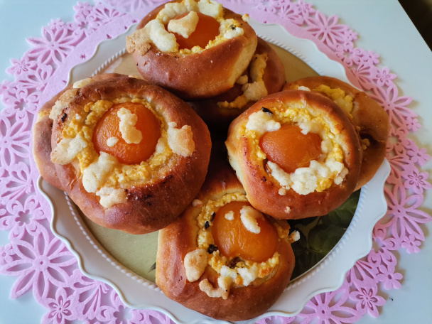 Pečené buchty s tvarohom a marhuľami (fotorecept) - obrázok 9