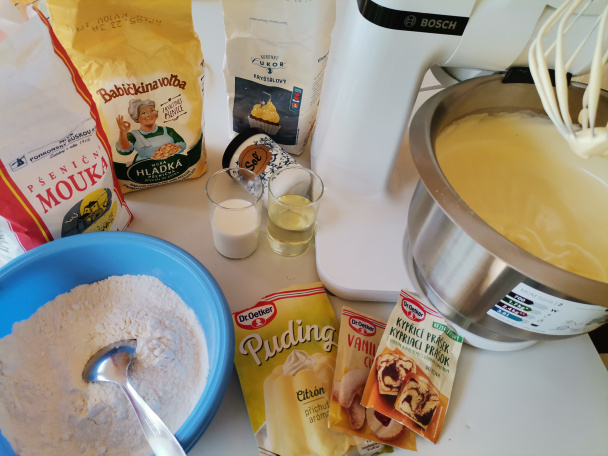 Ovocná torta s tvarohovou plnkou (fotorecept) - obrázok 1