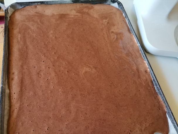 Kakaová roláda s čerešňami a mascarpone (fotorecept) - obrázok 2