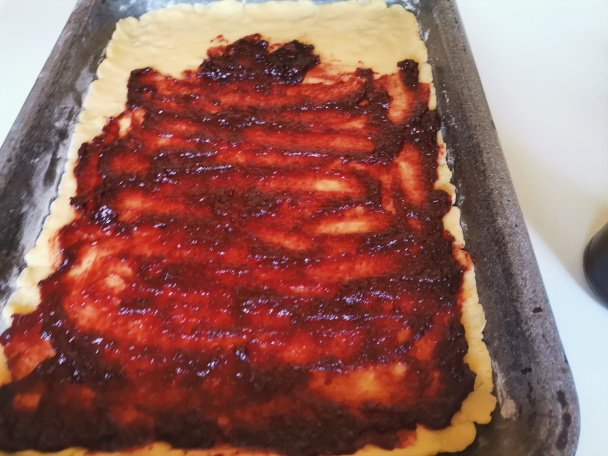 Linecký koláč s tvarohovo-jogurtovou plnkou a ovocím (fotorecept) - obrázok 6