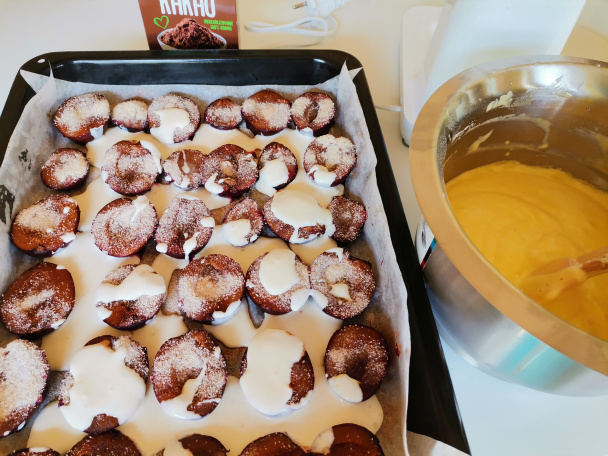 Slivkový zákusok s tvarohom a kyslou smotanou (fotorecept) - obrázok 5