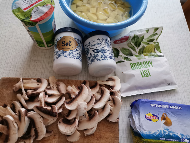 Mliečna šampiňónová polievka (fotorecept) - obrázok 1