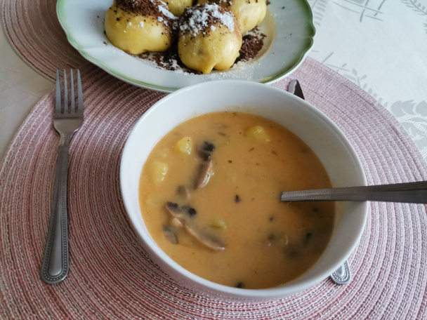 Mliečna šampiňónová polievka (fotorecept) - obrázok 3