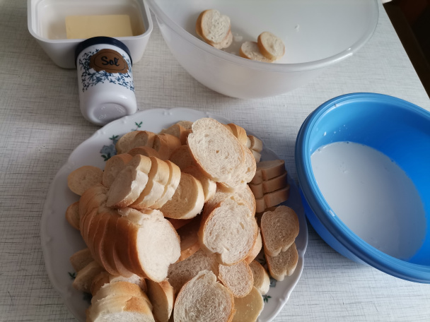 Tvarohovo-jablková žemľovka (fotorecept) - obrázok 2