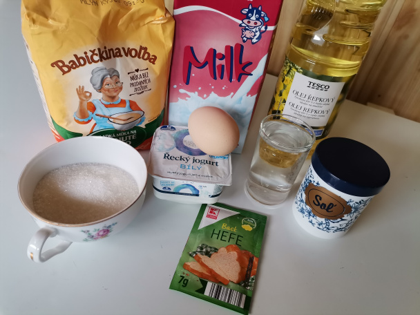 Domáce rožky z hrnčeka (fotorecept) - obrázok 1