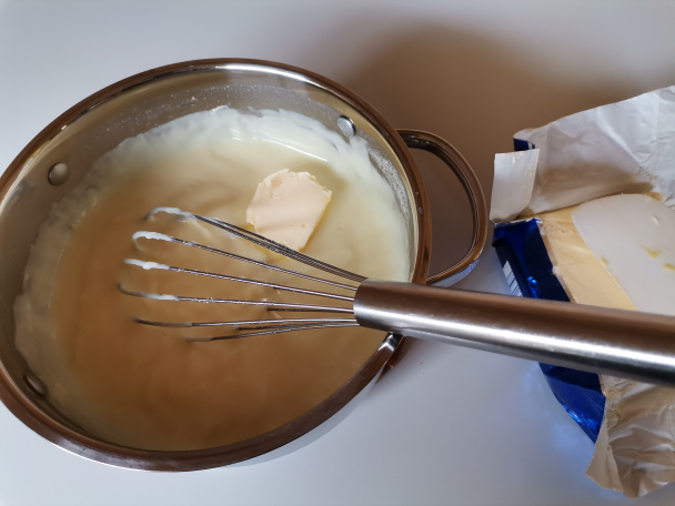 Obrátený jablkový zákusok s citrónovým krémom (fotorecept) - obrázok 7