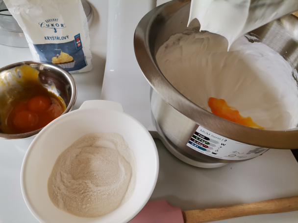 Bratislavské rezy s kyslou smotanou (fotorecept) - obrázok 2