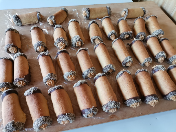 Medové trubičky s karamelovým krémom (fotorecept) - obrázok 11