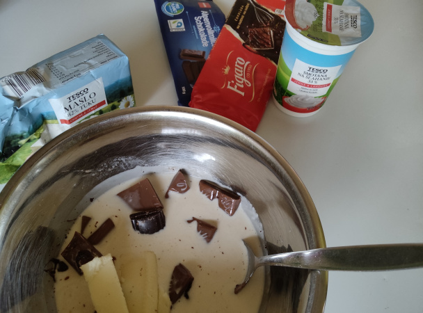 Perníkový koláč s čučoriedkami (fotorecept) - obrázok 6