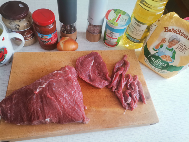 Hovädzí stroganov (fotorecept) - obrázok 1