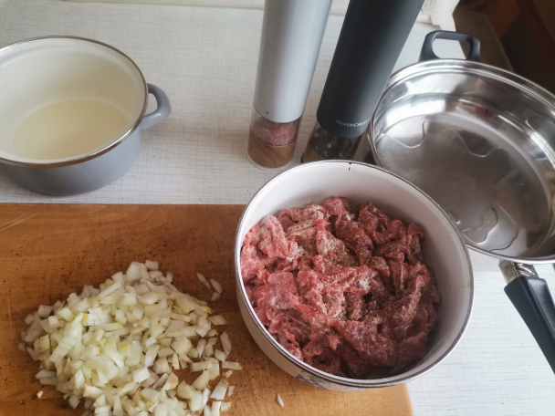 Hovädzí stroganov (fotorecept) - obrázok 2