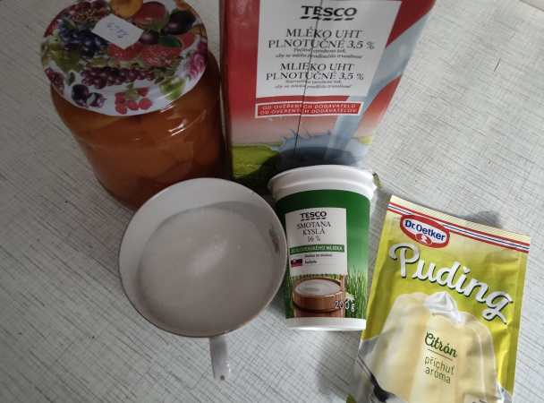Linecký koláčik s pudingom a marhuľami (fotorecept) - obrázok 3
