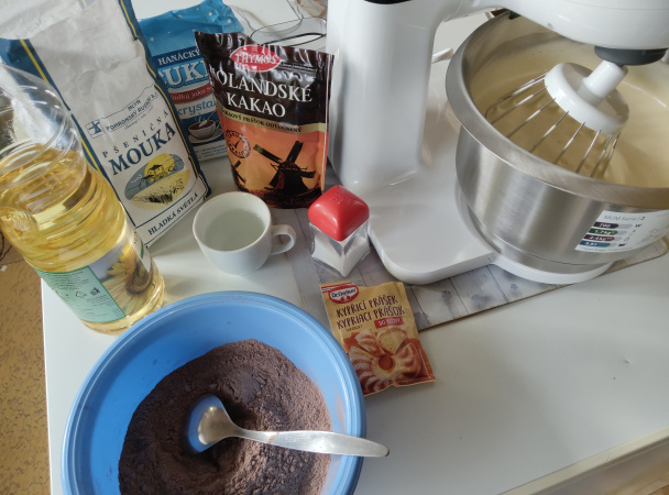 Čokoládová roláda s nutellovým krémom (fotorecept) - obrázok 1