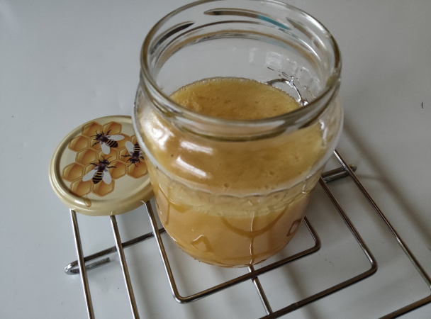 Linecké koláčiky s citrónovou plnkou lemon curd (fotorecept) - obrázok 5