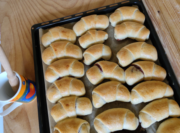 Lekvárové a salámove rožky (fotorecept) - obrázok 8