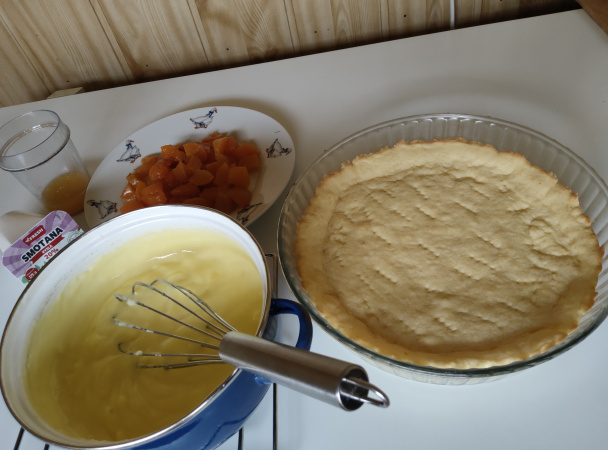 Krémový marhuľový koláč (fotorecept) - obrázok 7