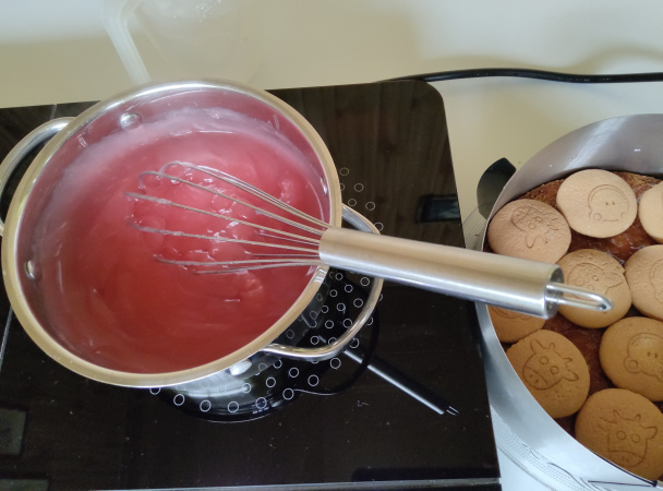 Ovocná torta so želé a s mascarpone krémom (fotorecept) - obrázok 6