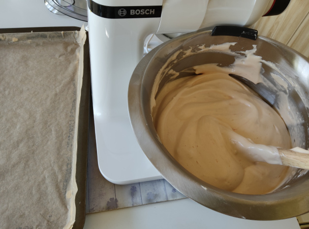 Jahodový tunel s tvarohom a mascarpone (fotorecept) - obrázok 3