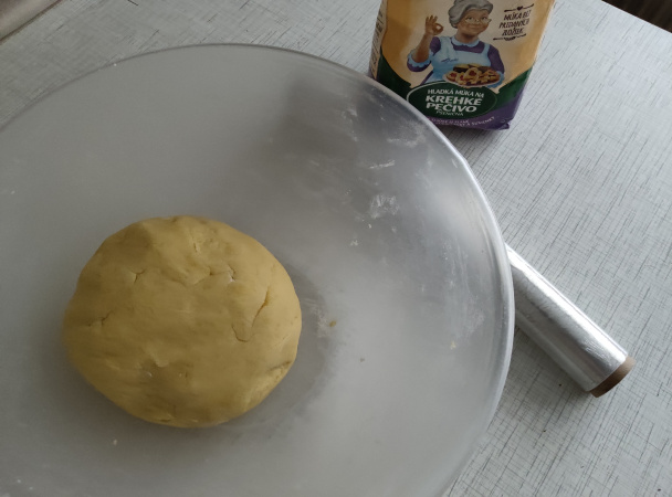 Strúhaný malinový koláč (fotorecept) - obrázok 2