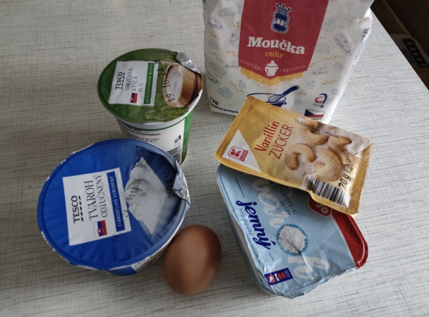 Zamatové tvarohové rezy (fotorecept) - obrázok 3