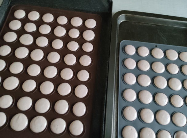 Jednoduché makrónky so slaným karamelom (fotorecept) - obrázok 4