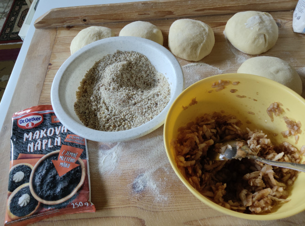 Hrnčekové rožky (fotorecept) - obrázok 4