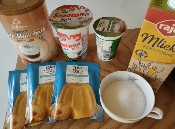 Cappuccino rezy s jahodami (fotorecept) - obrázok 5