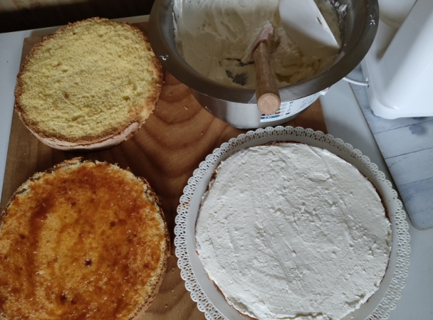 Torta pre Danielka s mangovým želé (fotorecept) - obrázok 6