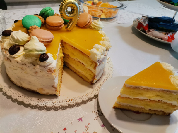Torta pre Danielka s mangovým želé (fotorecept) - obrázok 11